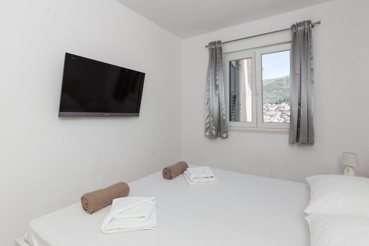 Apartment Karlo ดูบรอฟนิก ภายนอก รูปภาพ