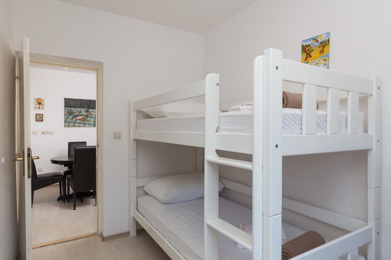 Apartment Karlo ดูบรอฟนิก ภายนอก รูปภาพ