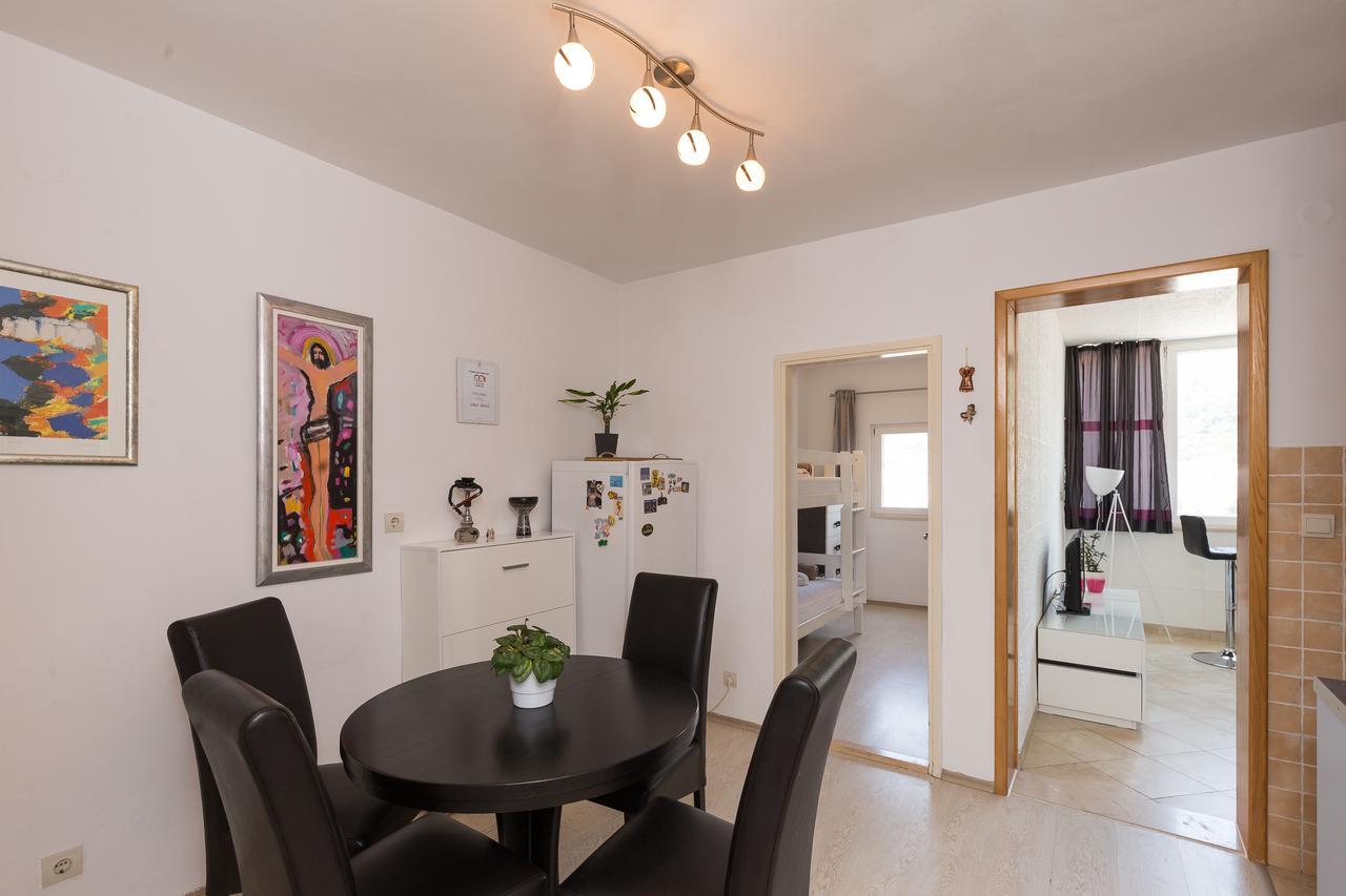 Apartment Karlo ดูบรอฟนิก ภายนอก รูปภาพ
